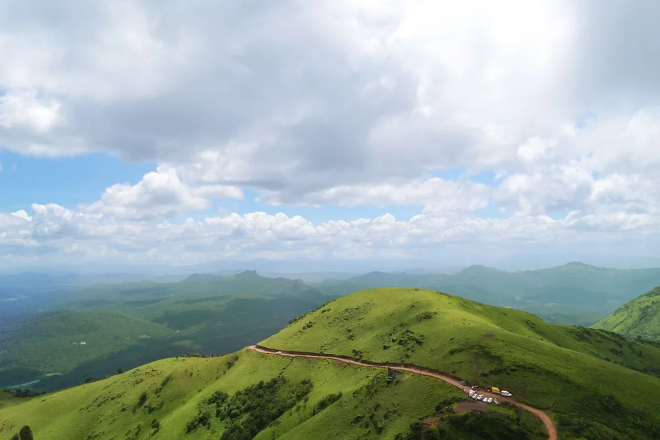 Rolling Chikmagalur hills for a Coorg and Chikmagalur comparison